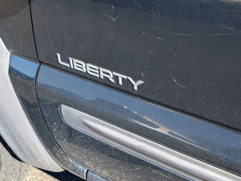 Used 2004 Jeep Liberty Sport w/ PWR Convenience Group image 19