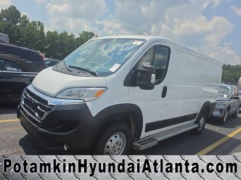Used 2025 RAM ProMaster 2500 w/ U-Haul Equipment Group FWD image 1
