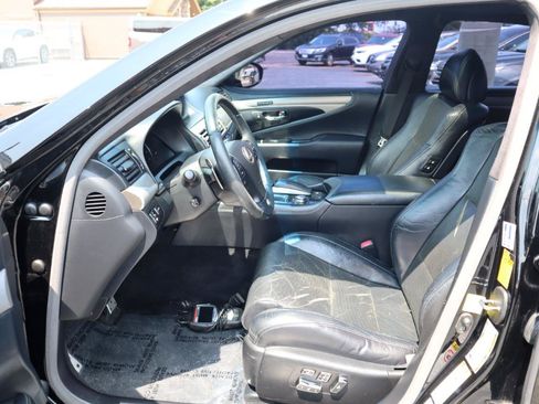 Used 2013 Lexus LS 460 AWD w/ F-Sport Pkg image 17