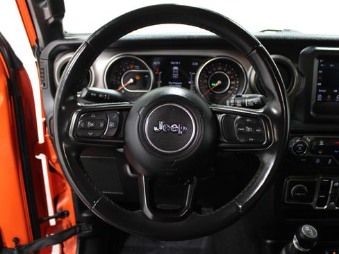 Used 2019 Jeep Wrangler Unlimited Sport S image 8