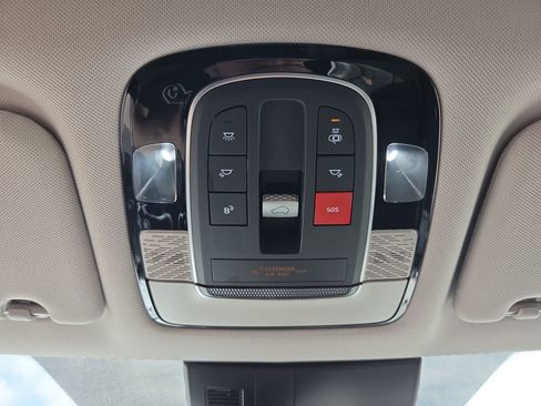 Used 2025 Hyundai Palisade SEL AWD/4WD image 24