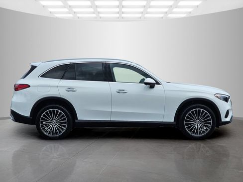 New 2026 Mercedes-Benz GLC 300 image 7