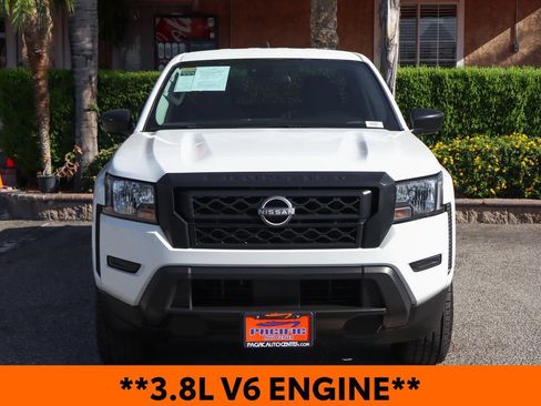 Used 2022 Nissan Frontier S w/ Technology Package RWD image 3