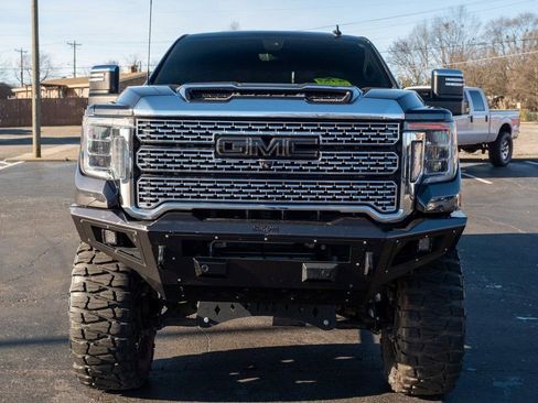 Used 2020 GMC Sierra 2500 Denali w/ Denali Ultimate Package image 2