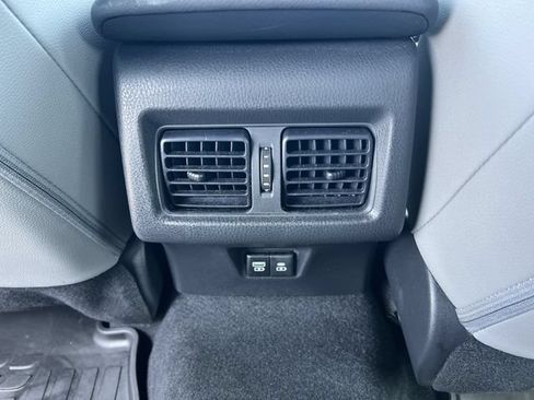 Used 2025 Toyota Camry SE FWD image 24