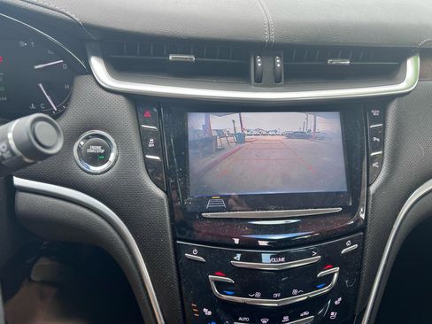 Used 2018 Cadillac XTS Luxury FWD image 11