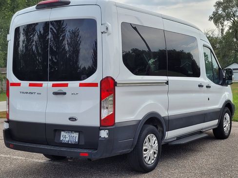 Used 2019 Ford Transit 150 XLT image 5