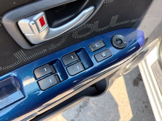 Used 2012 Kia Soul + w/ Audio Pkg FWD image 17