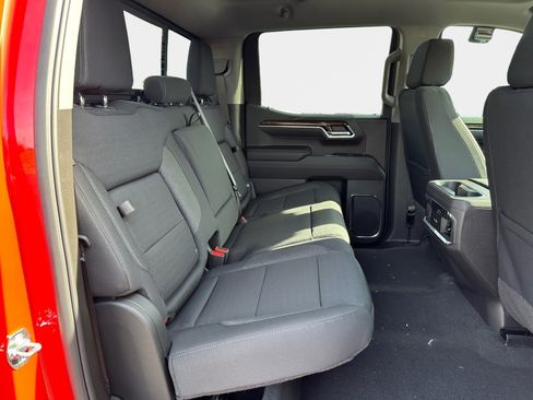 New 2025 GMC Sierra 1500 Elevation w/ Preferred Package image 11