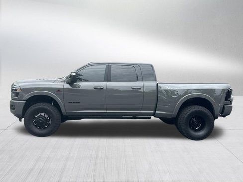 New 2026 RAM 3500 Limited AWD/4WD image 8