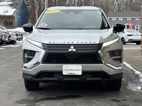 Used 2022 Mitsubishi Eclipse Cross LE image 8