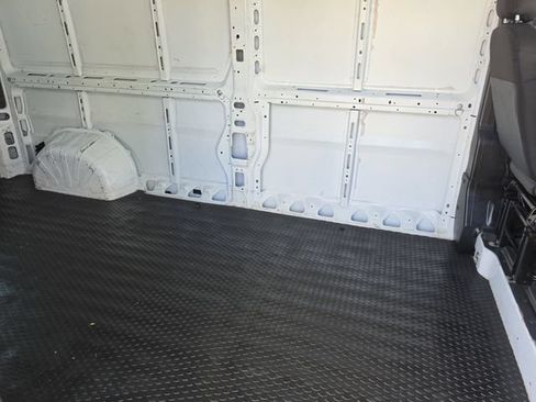 Used 2023 RAM ProMaster 2500 FWD image 10