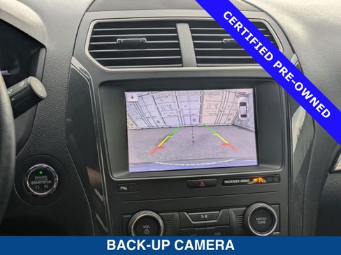 Used 2019 Ford Explorer XLT w/ Equipment Group 202A FWD image 33