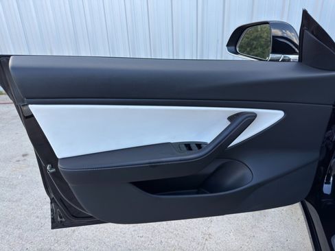 Used 2020 Tesla Model 3 Long Range image 41