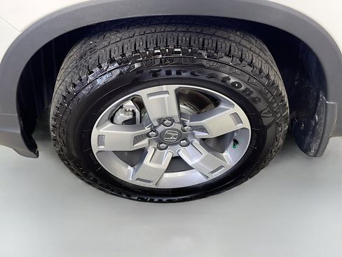 Used 2025 Honda Ridgeline RTL image 14