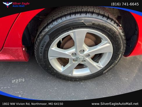Used 2011 Toyota Corolla LE w/ Premium Pkg FWD image 10