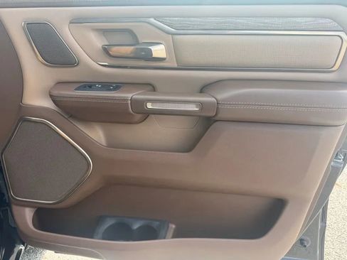 Used 2019 RAM 1500 Laramie Longhorn AWD/4WD image 16