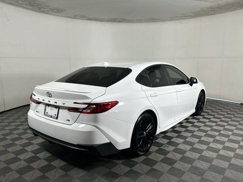 Certified 2026 Toyota Camry SE FWD image 3
