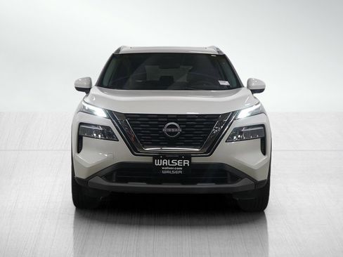 Used 2023 Nissan Rogue SV w/ SV Premium B Package image 8