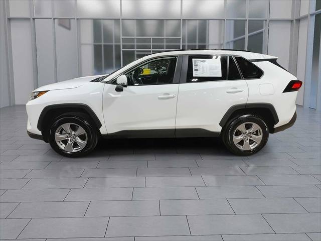 Certified 2025 Toyota RAV4 XLE AWD/4WD image 5