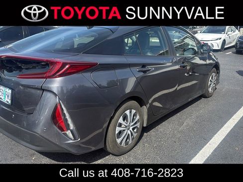 Used 2021 Toyota Prius Prime Limited FWD image 2