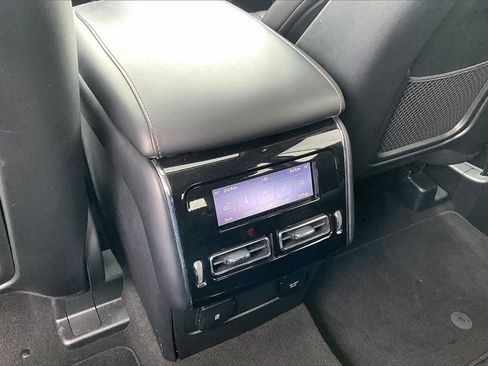 Used 2024 Lincoln Aviator Reserve w/ Equipment Group 201A image 10