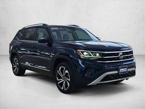 Used 2022 Volkswagen Atlas SEL AWD/4WD image 3