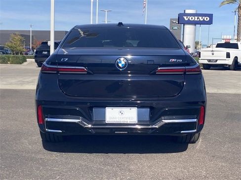 Certified 2024 BMW i7 M70 w/ Executive Package image 8