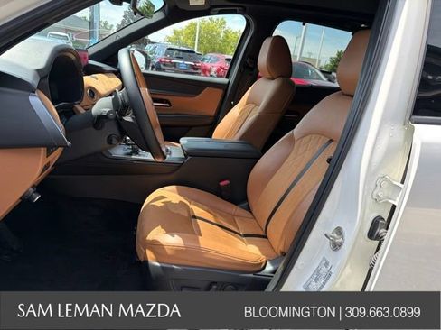 Used 2025 MAZDA CX-70 3.3 Turbo S w/ Premium Plus AWD/4WD image 3