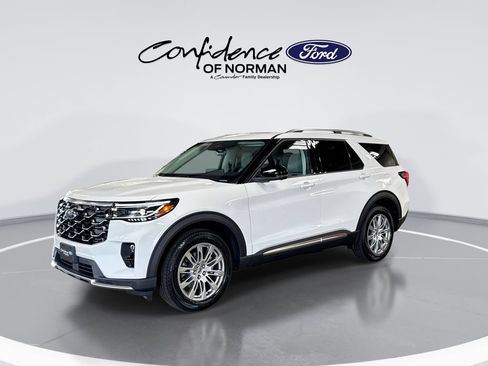New 2026 Ford Explorer Platinum w/ LUX Leather Package AWD/4WD image 4