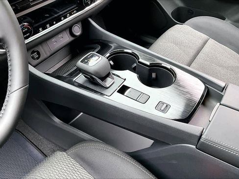New 2026 Nissan Rogue SV FWD image 7