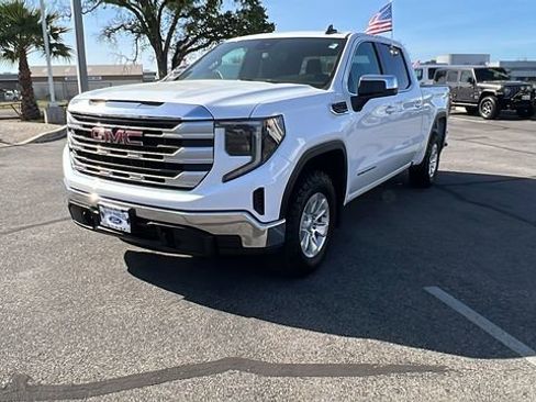 Used 2023 GMC Sierra 1500 SLE image 7