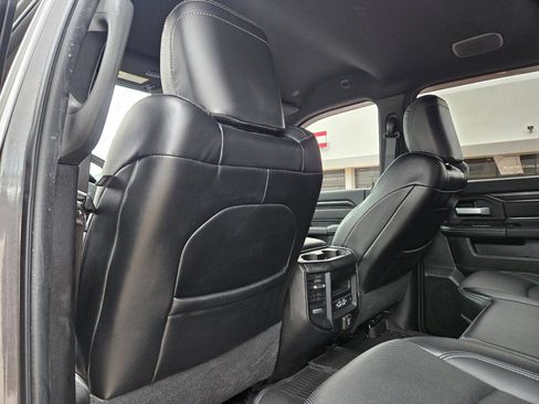 Used 2024 RAM 2500 Rebel AWD/4WD image 24