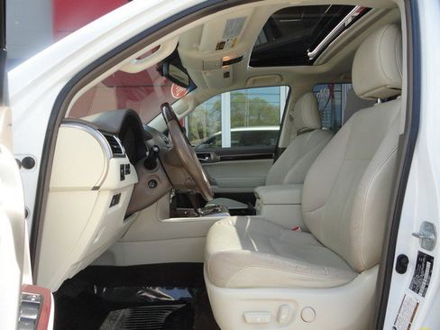 Used 2019 Lexus GX 460 Premium AWD/4WD image 13
