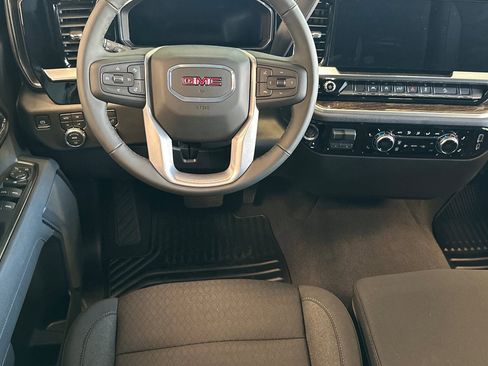 New 2026 GMC Sierra 1500 Elevation w/ X31 Off-Road Package AWD/4WD image 15