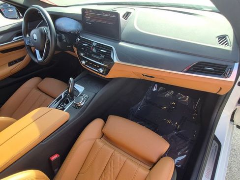 Certified 2023 BMW 530i w/ Convenience Package RWD image 23