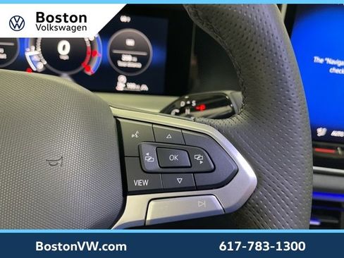 New 2025 Volkswagen Tiguan SE R-Line image 16