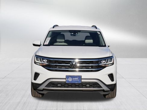 Certified 2023 Volkswagen Atlas SE w/ Black Wheel Package AWD/4WD image 2