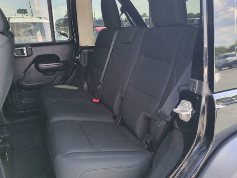 Used 2023 Jeep Wrangler Sport S w/ Sun And Sound Package image 14