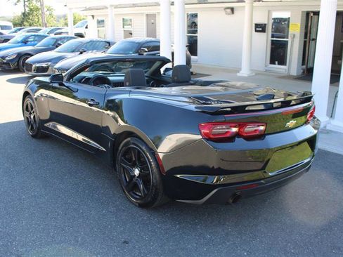 Used 2019 Chevrolet Camaro LT image 6