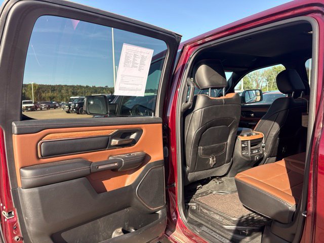 Used 2022 RAM 1500 Limited AWD/4WD image 16
