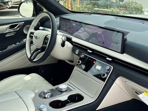 New 2026 Genesis GV80 3.5T Prestige image 11