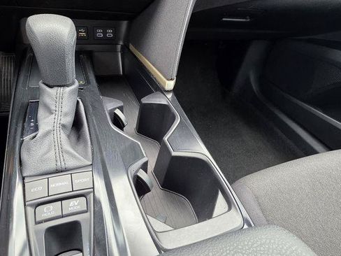 Certified 2025 Toyota Camry LE FWD image 21