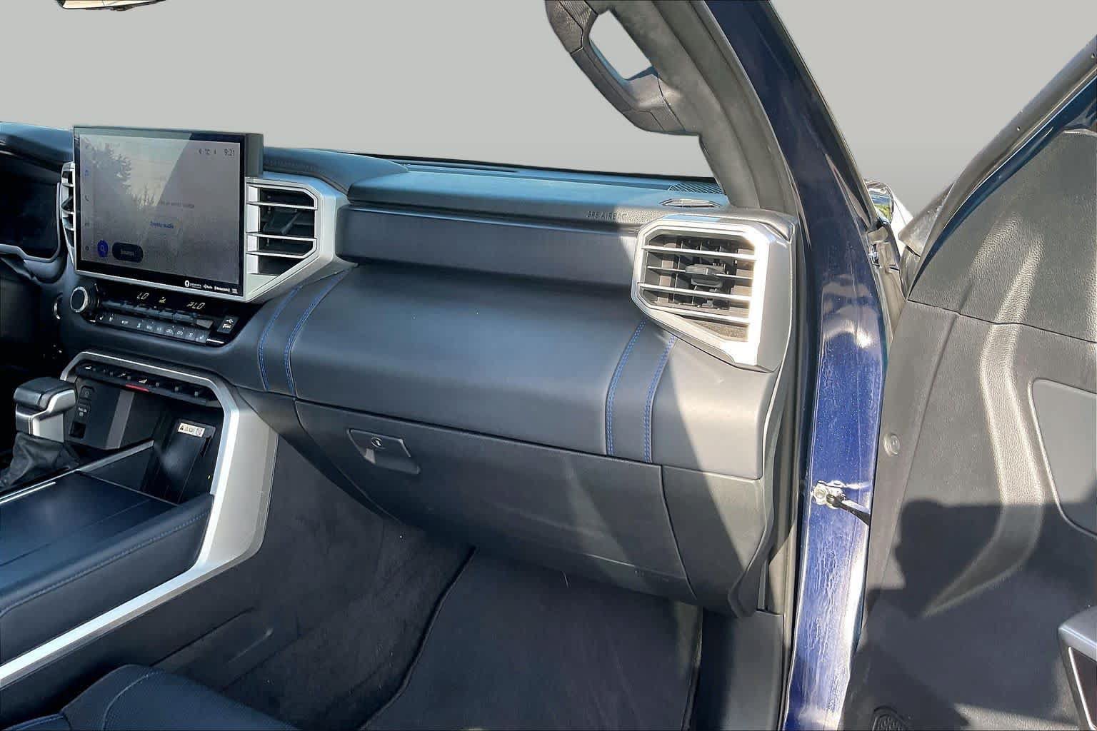 Used 2022 Toyota Tundra Platinum RWD image 37