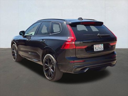 Used 2024 Volvo XC60 T8 Ultimate AWD/4WD image 7
