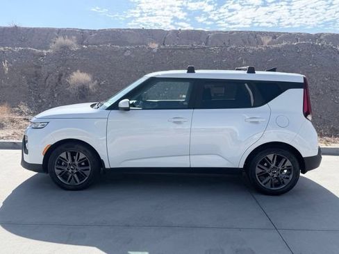 Used 2021 Kia Soul S FWD image 5