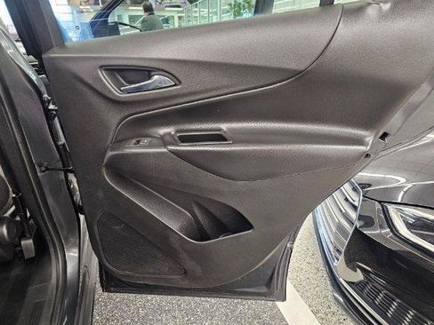 Used 2019 Chevrolet Equinox LT image 27