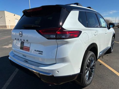 New 2026 Nissan Rogue Platinum image 6