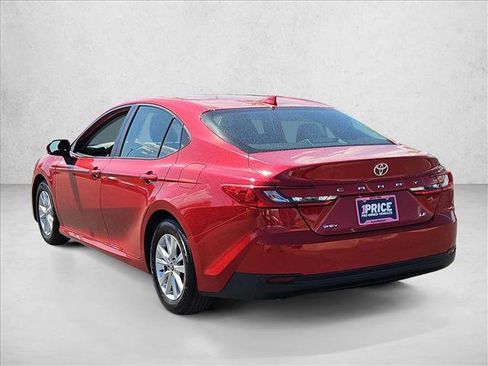 Used 2025 Toyota Camry LE FWD image 7