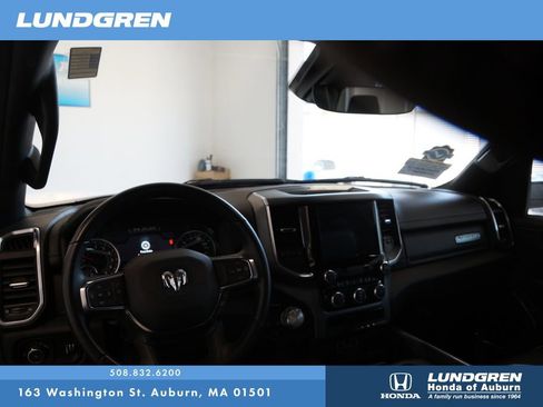 Used 2024 RAM 1500 Laramie image 15